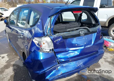 2010 Honda Fit Sport z USA, uszkodzony, nr VIN JHMGE8H6XAS013804